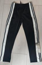 Adidas sportbroek maat 140, Kinderen en Baby's, Kinderkleding | Maat 140, Broek, Adidas, Jongen of Meisje, Ophalen of Verzenden