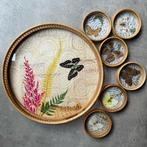 Vintage, rotan dienblad en onderzetters met vlinders, Overige materialen, Gebruikt, -, -