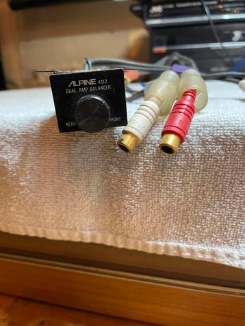 Stereo balancer voor 2 amp’s beschikbaar voor biedingen