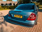 Mercedes-Benz E-Klasse 3.2 E320 Sedan AUT 2002 Blauw, Auto's, Automaat, Achterwielaandrijving, Beige, Blauw
