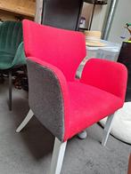 Rood met grijs designer stoel, Huis en Inrichting, Stoelen, Ophalen, Zo goed als nieuw, Rood, Eén