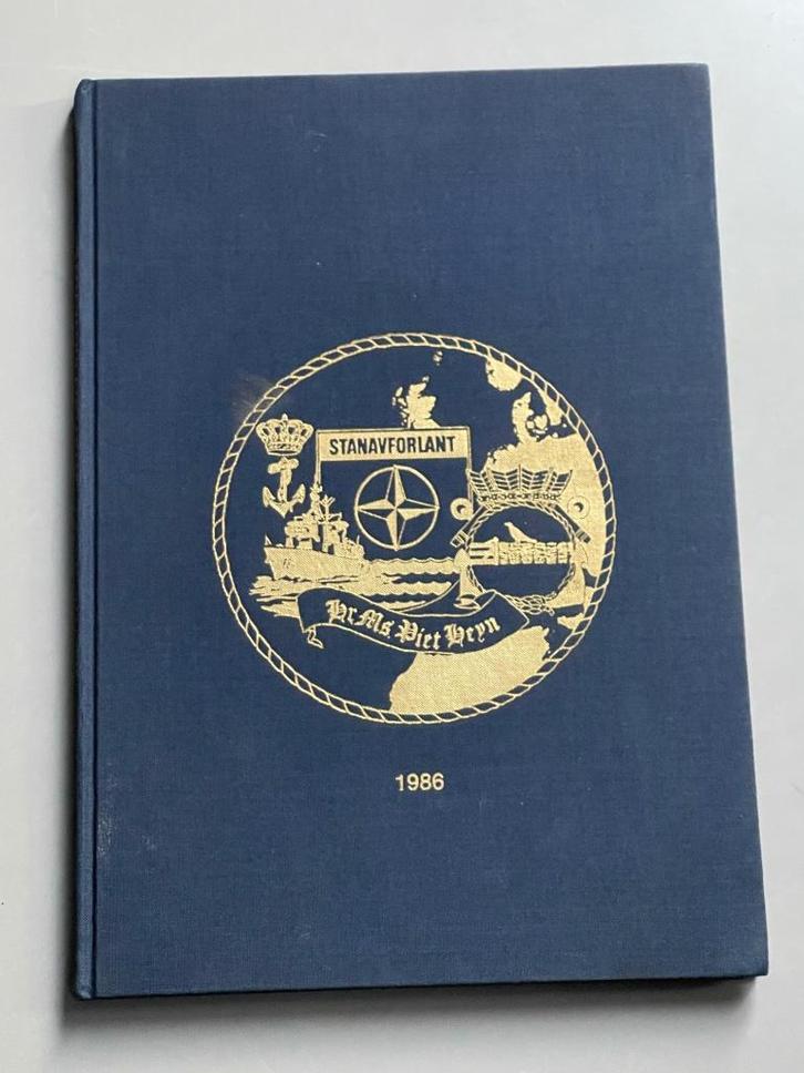 Herinneringsboek Hr. Ms. Piet Heyn 'Stanavforlant 1986, Verzamelen, Militaria | Algemeen, Marine, Boek of Tijdschrift, Nederland