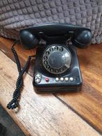 Antieke bakeliet PTT vaste telefoon met draaischijf, Ophalen of Verzenden, Gebruikt, Bakeliet