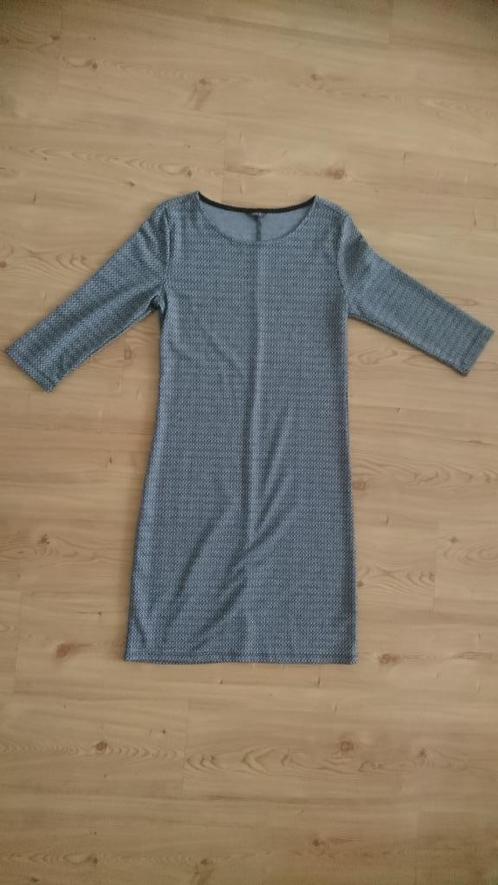 Nette jurk net jurkje HEMA Maat M Zwart Wit Patroon mouwen, Kleding | Dames, Jurken, Zo goed als nieuw, Maat 38/40 (M), Zwart