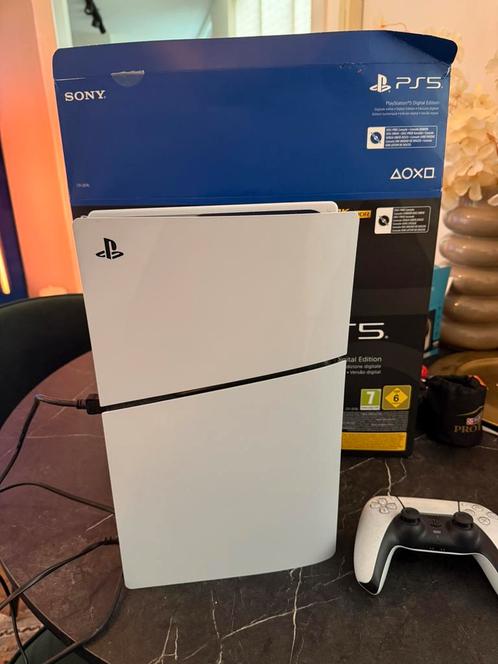 Playstation 5 Digital Edition, Spelcomputers en Games, Spelcomputers | Sony PlayStation 5, Zo goed als nieuw, Playstation 5 Digital