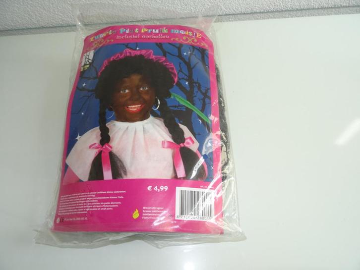 Sinterklaas - Verkleden als Piet (Nieuw), Diversen, Sinterklaas, Nieuw, Ophalen
