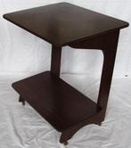 Vintage TV-tafel / computertafel / lessenaar op wieltjes., Huis en Inrichting, Kasten | Televisiemeubels, 50 tot 100 cm, Minder dan 100 cm