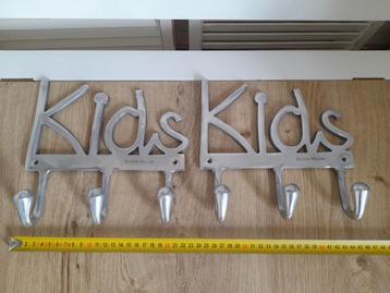 Set van 2 kids kapstokjes riviera maison  beschikbaar voor biedingen
