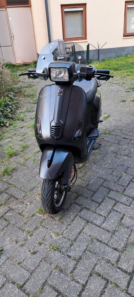 Vespa s50 4t 2v, Fietsen en Brommers, Scooters | Overige merken, Gebruikt, Maximaal 45 km/u, Benzine, Ophalen