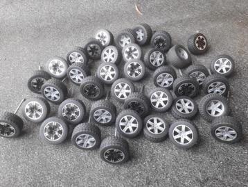 BRUDER MERCEDES SPRINTER WIELEN beschikbaar voor biedingen