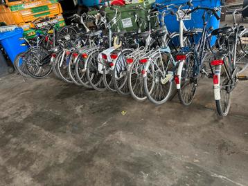 fietsen partij beschikbaar voor biedingen