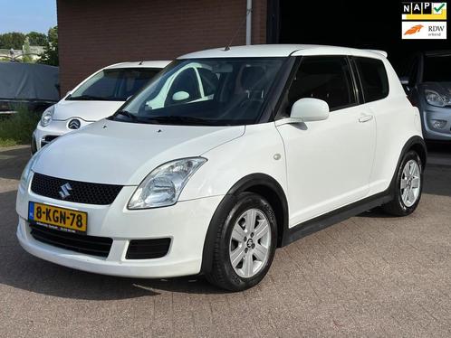 Suzuki Swift 1.3 Base AIRCO, NWE KOPPELING, APK BOEKJES!, Auto's, Suzuki, Te koop, Swift, ABS, Airbags, Airconditioning, Climate control