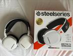 Steelseries Arctis 7+, Overige merken, Bluetooth, Zo goed als nieuw, Op oor (supra aural)