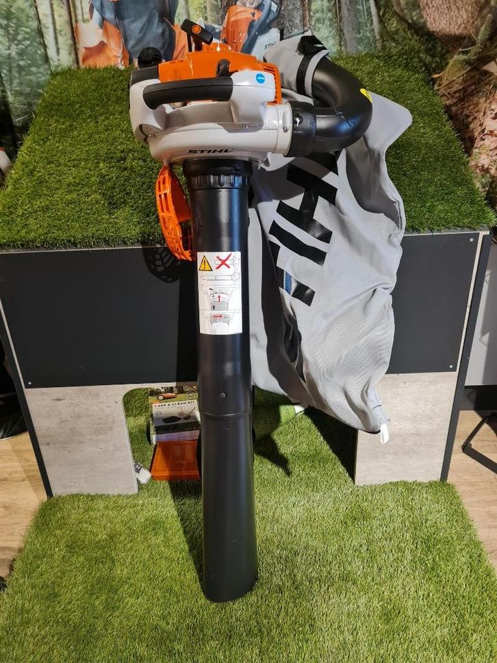 STIHL SH 86 met garantie, Tuin en Terras, Bladblazers, Zo goed als nieuw, Handgedragen, Benzine, Met opvangzak, Met versnipperfunctie