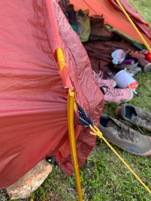 Nordisk Halland LW (defect), maar met footprint, Caravans en Kamperen, Tenten, tot en met 2, Gebruikt, Ophalen of Verzenden