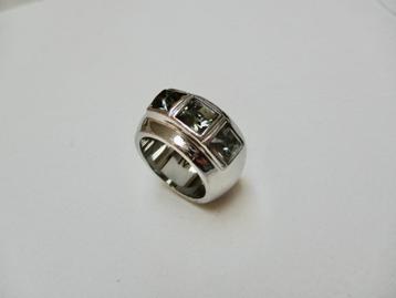 DYRBERG KERN band ring 18.5 mm flink breed + 3 groene stenen beschikbaar voor biedingen