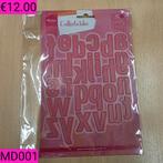 Snijmallen Marianne Design deel 1, Hobby en Vrije tijd, Ophalen of Verzenden, Zo goed als nieuw, Overige thema's, Pons of Mal