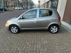 Toyota Yaris 2005 5 Deurs Nieuwe Apk Zeer Nette Auto, Auto's, 400 kg, Handgeschakeld, 1298 cc, Yaris