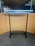 Kapstok met 44 hangers/ Garderobe vrijstaand, Ophalen