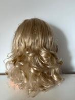 Kappop met blond krullend haar en accessoires, Ophalen, Gebruikt, Overige typen