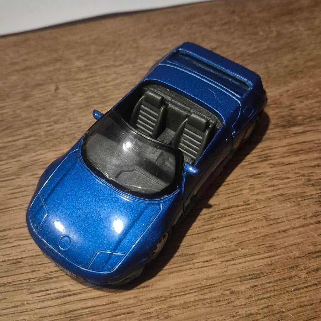 Maisto, Verzenden, Auto