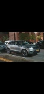 Land Rover Range Rover Velar 2.0 180pk AWD AUT 2017 Grijs, Auto's, Land Rover, Automaat, 1800 kg, Range Rover Velar, Overige kleuren