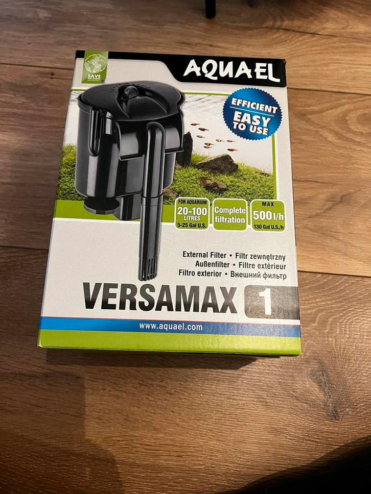 Aquael Versamax 1 Nieuw (externe rugzakfilter), Dieren en Toebehoren, Vissen | Aquaria en Toebehoren, Zo goed als nieuw, Filter of Co2