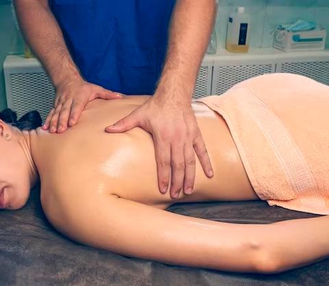 Gratis massage, Diensten en Vakmensen, Welzijn | Masseurs en Massagesalons