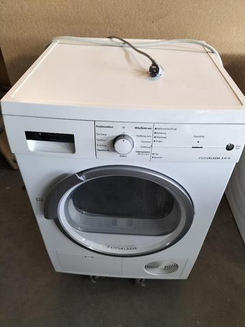 Siemens E46-18 condens droger werkt perfect 8 kg beschikbaar voor biedingen
