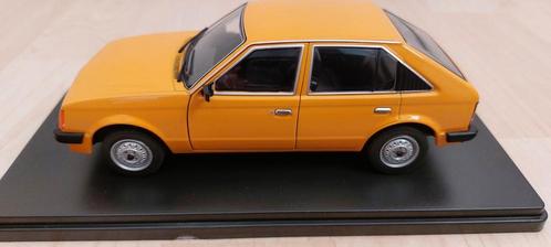 Opel Kadett D 5 drs, Oranje, Whitebox 1:24 Whitebox, Hobby en Vrije tijd, Modelauto's | 1:24, Zo goed als nieuw, Auto, Overige merken