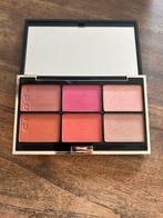 Suqqu powder blush palette, Ophalen of Verzenden, Zo goed als nieuw, Roze, Wangen