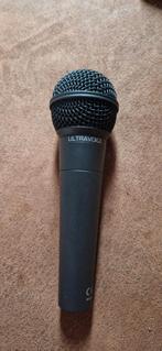 Microfoon met standaard, houder en XLR kabel, Muziek en Instrumenten, Microfoons, Ophalen, Zo goed als nieuw, Zangmicrofoon