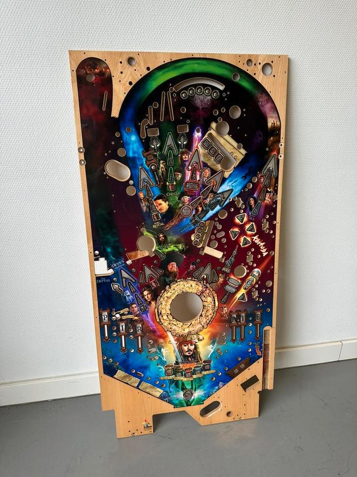 2 x Prachtig speelveld JJP Pirates Of The Caribbean Pinball, Verzamelen, Automaten | Flipperkasten, Nieuw, Dot-matrix, Flipperkast