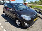 Renault Twingo 1.1 2008 Zwart, Auto's, Renault, Voorwielaandrijving, 4 cilinders, Zwart, Origineel Nederlands