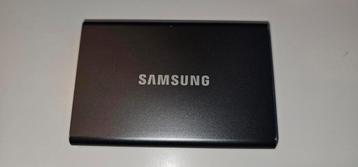 Samsung T7 2TB Externe SSD - Grijs - PS5 Geschikt beschikbaar voor biedingen