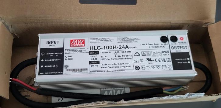 Mean Well LED transformator/ voeding HLG-100H-24A als nieuw, Hobby en Vrije tijd, Elektronica-componenten, Nieuw, Ophalen of Verzenden