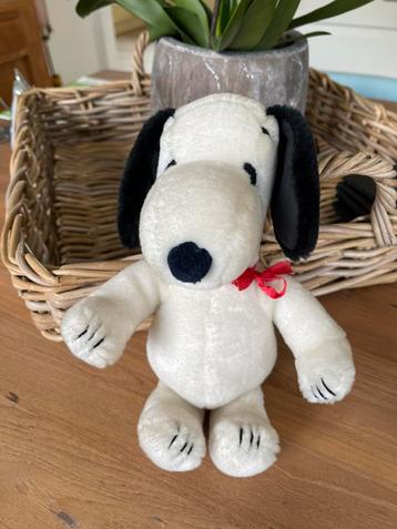 Originele Peanuts Snoopy knuffel uit 1982 beschikbaar voor biedingen