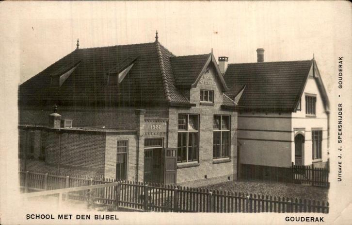 Gouderak - School, Verzamelen, Ansichtkaarten | Nederland, Gelopen, Zuid-Holland, Voor 1920, Ophalen of Verzenden
