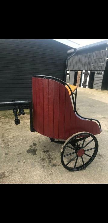 Romeinse Strijdwagen  beschikbaar voor biedingen