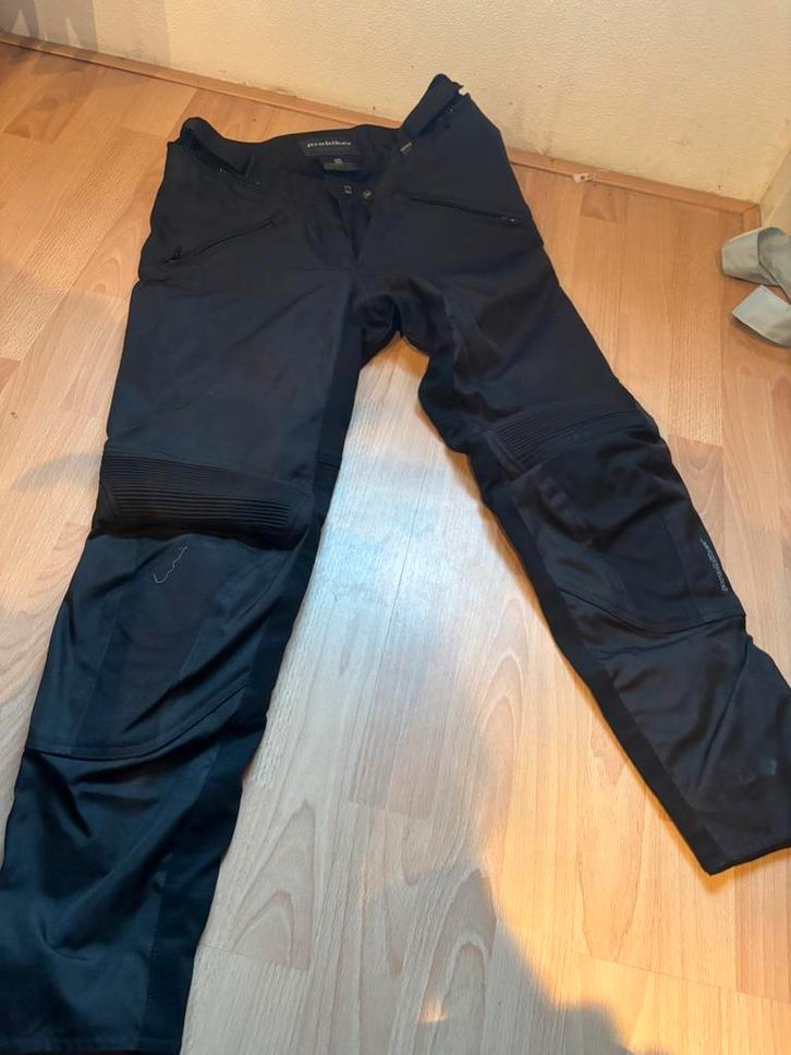 Nieuwe kevlar motorbroek stoere look Motorbroek van probiker, Motoren, Kleding | Motorkleding, Broek | textiel, Dames, Tweedehands