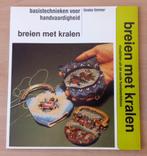 Breien met Kralen - Tineke Timmer - 1984 - tasjes, Overige typen, Gebruikt, Ophalen of Verzenden