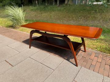 Midcentury coffeetable beschikbaar voor biedingen