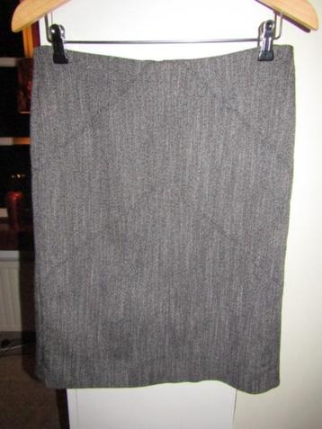 D1663 ESPRIT mt 38 rok tweed zwart wit grijs beschikbaar voor biedingen