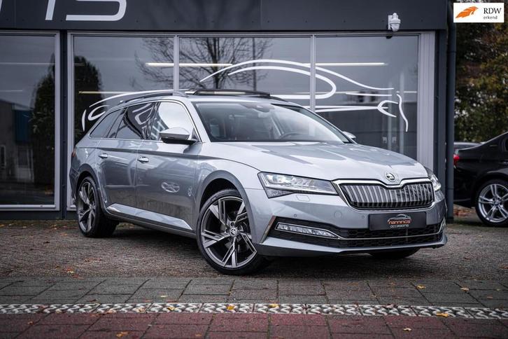 Skoda Superb Combi 1.4 TSI iV Business Edition Plus|Pano|Car, Auto's, Skoda, Bedrijf, Te koop, Superb, ABS, Achteruitrijcamera