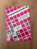 Popzamelwerk 82/83 - Zeldzame Platen Catalogus, Ophalen of Verzenden, Gelezen