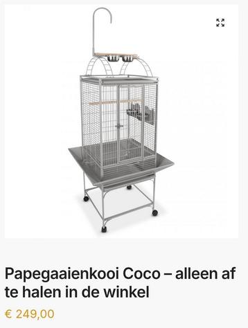 Bijna nieuwe papegaaienkooi Coco. Zo goed als nieuw  beschikbaar voor biedingen