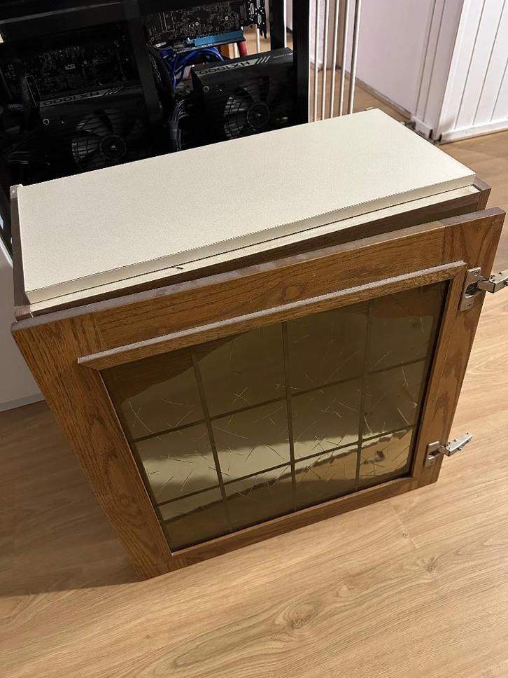 GRATIS Ouderwets kastje, Huis en Inrichting, Keuken | Keukenelementen, Gebruikt, Minder dan 100 cm, 50 tot 100 cm, 25 tot 50 cm