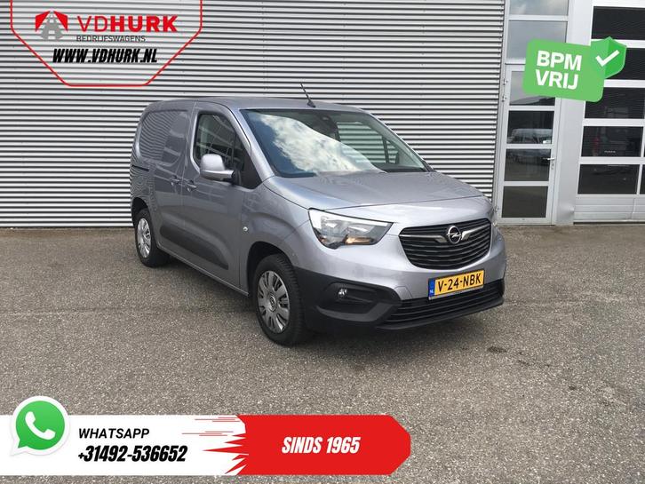 Opel Combo 1.2 Turbo 130 pk Aut BENZINE BPM VRIJ! Keyless/ C, Auto's, Bestelauto's, Bedrijf, Te koop, Airconditioning, Android Auto