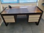 Mooi functioneel bureau, Ophalen, Gebruikt