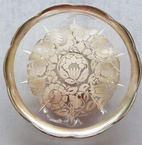 D002 Taartschaal op voet, Georges Briard, Antiek en Kunst, Antiek | Glas en Kristal, Ophalen of Verzenden